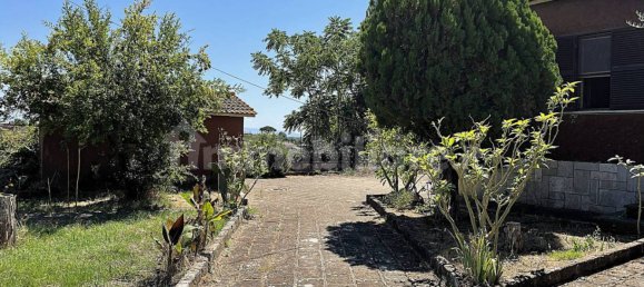 Вилла с 2 спальнями в Ангвиллара Сабация, Италия № 306527 3