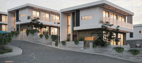 4 bedrooms Villa in Pegeia, Cyprus No. 17262 2