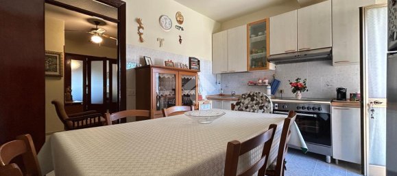 Вилла с 6 комнатами в Латина, Италия № 7317 8