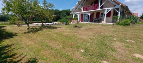 6 bedrooms House in Seligney, France No. 44701 5