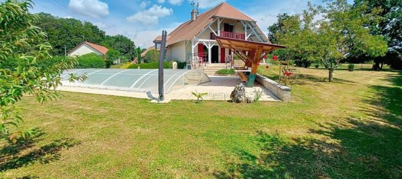 6 bedrooms House in Seligney, France No. 44701 2