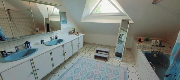 6 bedrooms House in Seligney, France No. 44701 11