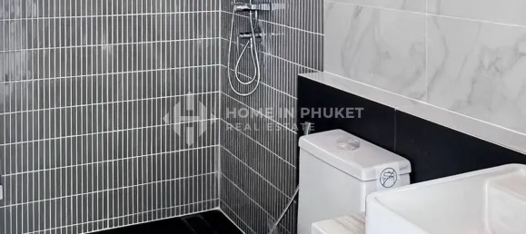 4 bedrooms House for sale in Chalong, Phuket, Southern Thailand, Thailand № 82585 12