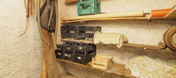 8 Schlafzimmer Haus in Montefiorino, Italy, Nr. 331398 36