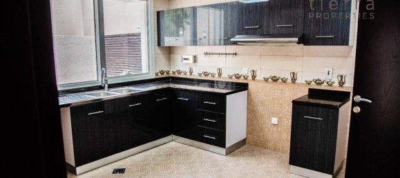 3 chambres Villa à Al Twar, UAE No. 22654 3