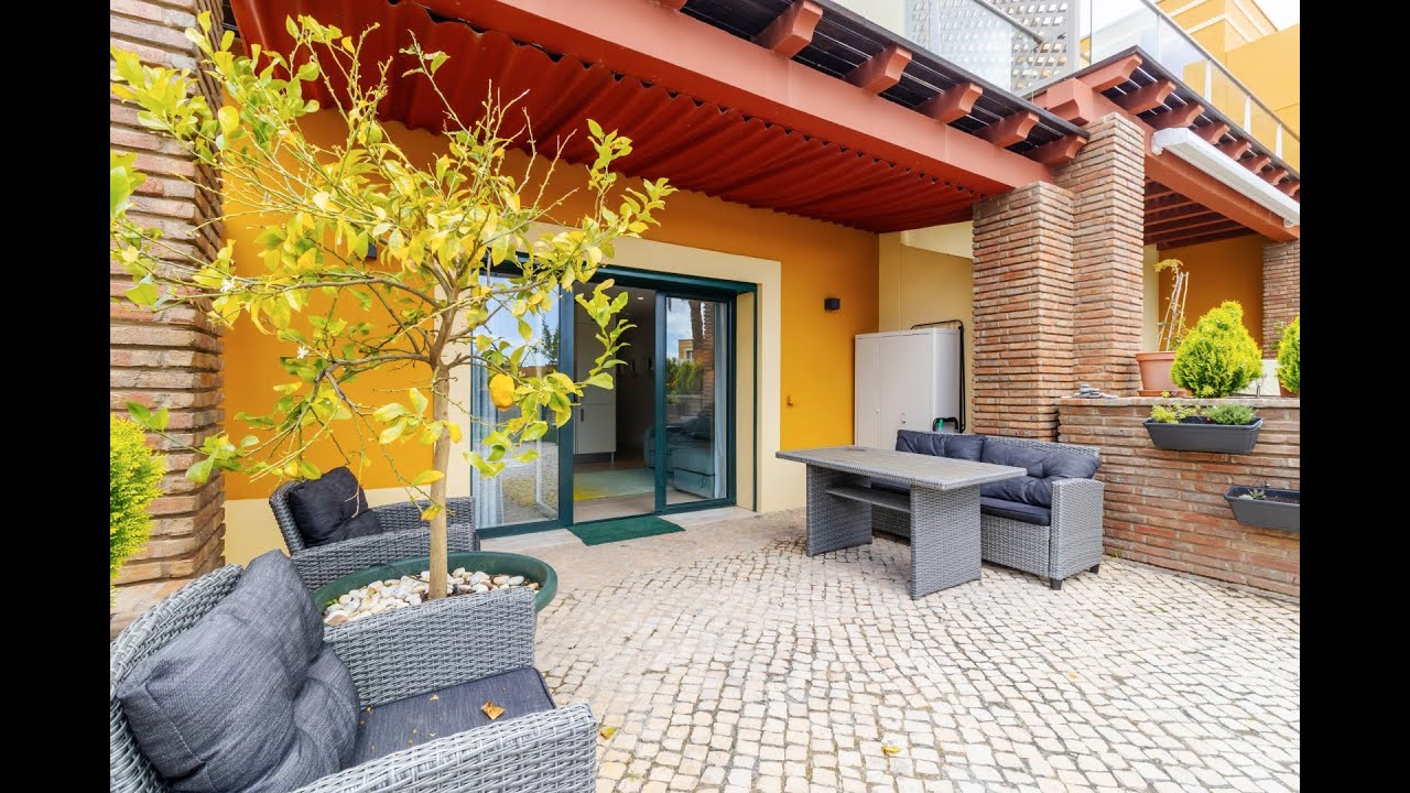 2 bedrooms House in Luz, Portugal No. 208076