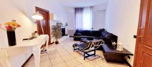 2 Schlafzimmer Wohnung in Cesano Maderno, Italy, Nr. 123872 4