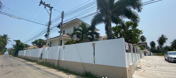 Commercial property in Sam Roi Yot, Thailand No. 17931 7