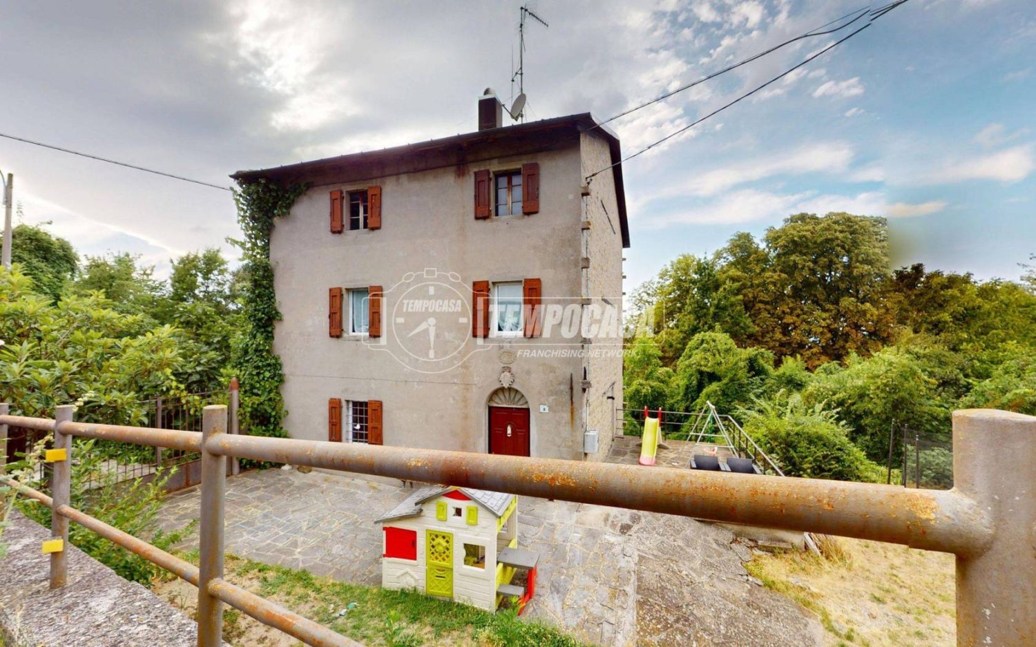 Casa de 5 dormitorios en San Benedetto Val di Sambro, Italy No. 332442