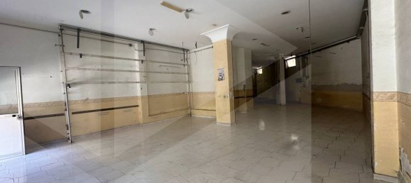 2 rooms Commercial property in Giugliano in Campania, Italy No. 24042 6