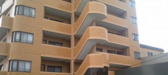 Apartamento de 3 dormitorios en Fukuoka, Japan No. 2426 2