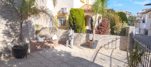 Villa de 4 dormitorios en Alicante, Spain No. 177112 22