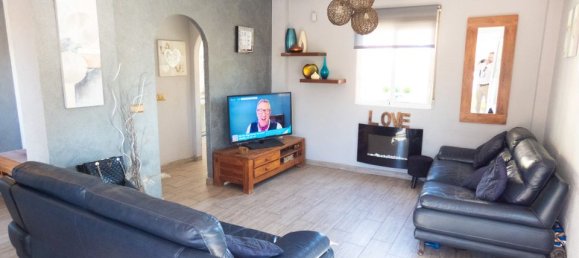 Villa de 4 dormitorios en Alicante, Spain No. 177112 2