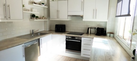 Villa de 4 dormitorios en Alicante, Spain No. 177112 4