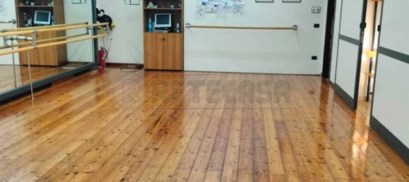 1 room Commercial property in Messina, Italy No. 171770 6