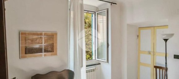 5 bedrooms Apartment in Genoa, Italy No. 371429 16