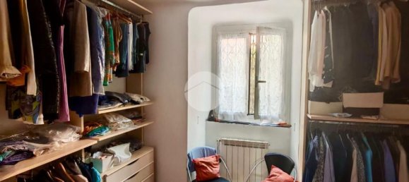 5 bedrooms Apartment in Genoa, Italy No. 371429 19