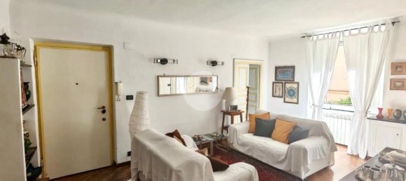 5 bedrooms Apartment in Genoa, Italy No. 371429 4