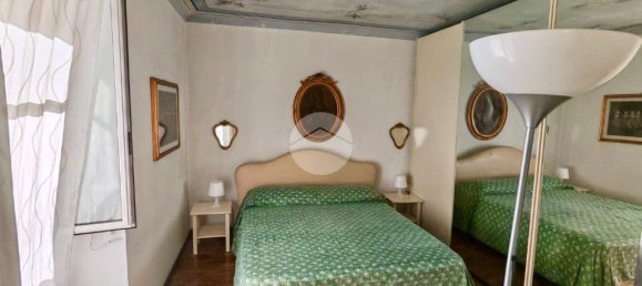 5 bedrooms Apartment in Genoa, Italy No. 371429 8