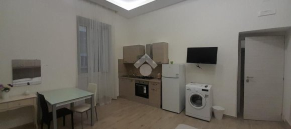 9 rooms Apartment in Naples, Italy No. 148318 41