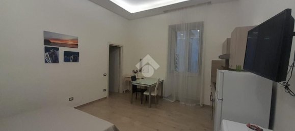 9 rooms Apartment in Naples, Italy No. 148318 42