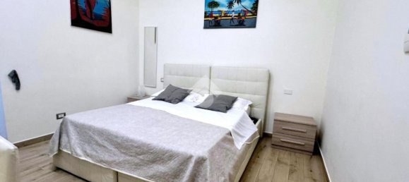 9 rooms Apartment in Naples, Italy No. 148318 37