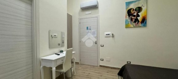 9 rooms Apartment in Naples, Italy No. 148318 24