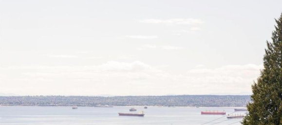 4 Schlafzimmer Haus in British Columbia, Canada, Nr. 1349 8