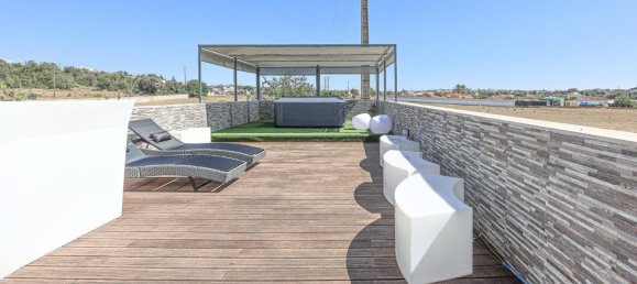 4 bedrooms Villa in Guia, Portugal No. 275782 36