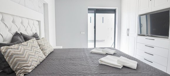 4 bedrooms Villa in Guia, Portugal No. 275782 33