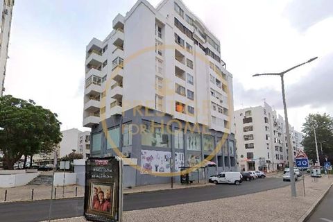 1 غرف نوم شقة في Quarteira, Portugal رقم 190145