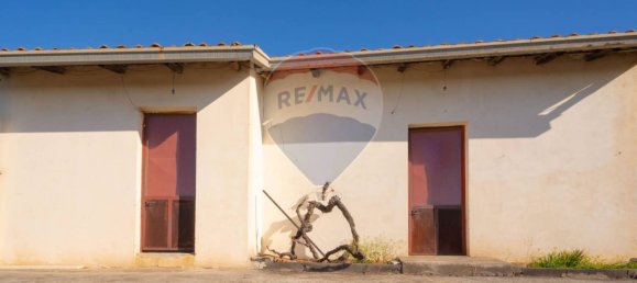 15000m² Land in Paternò, Italy No. 55750 32