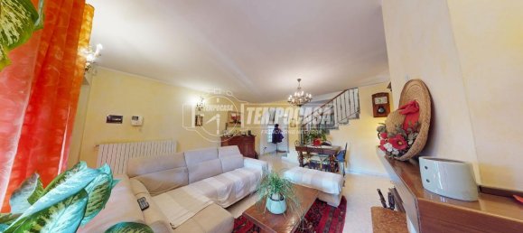 5 rooms House in Caselle Torinese, Italy No. 30670 4
