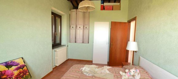 Вилла с 6 комнатами в Кьянни, Италия № 12820 23