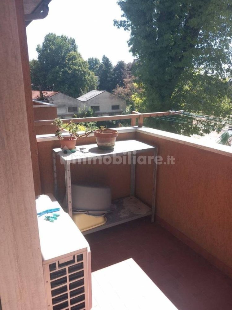 1 bedroom Apartment in Lentate sul Seveso, Italy No. 358952
