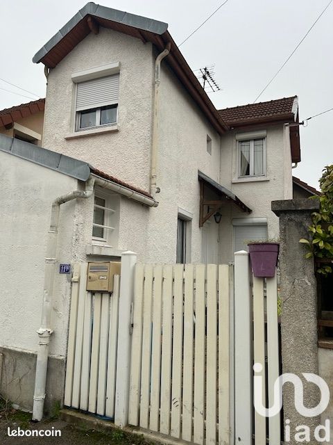 Casa T2 em Saint-Andre-les-Vergers, France N.º 214671