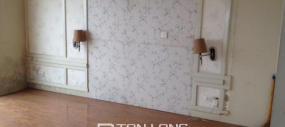 3 bedrooms Apartment in Tay Ho, Vietnam No. 243 4