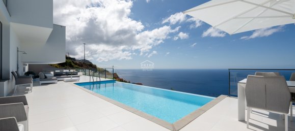 4 bedrooms Villa in Calheta, Portugal No. 137858 32