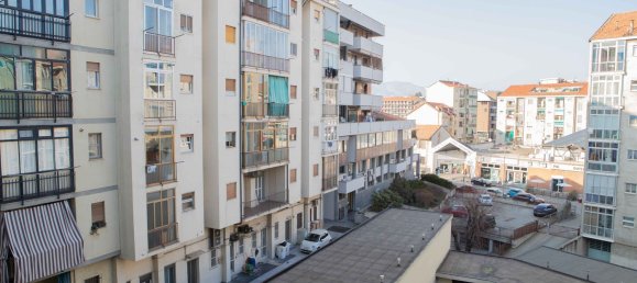 6 rooms Apartment in Rivoli, Italy No. 137168 20