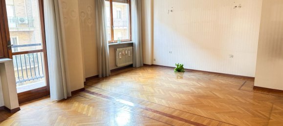 6 rooms Apartment in Rivoli, Italy No. 137168 26