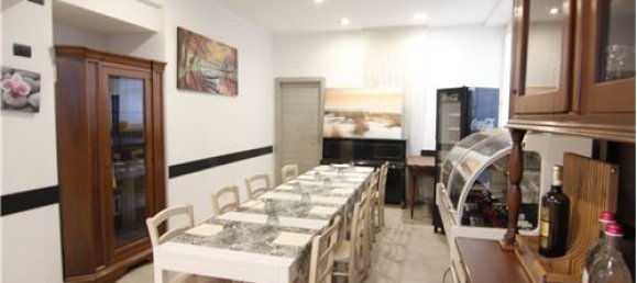 2-salle Propriété commerciale à Bisuschio, Italy No. 279218 7