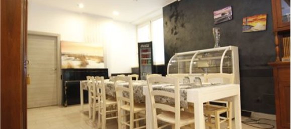 2-salle Propriété commerciale à Bisuschio, Italy No. 279218 9