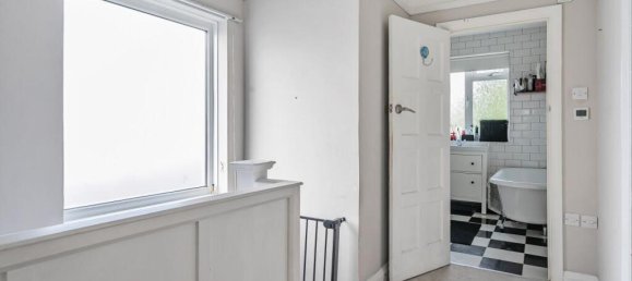 3 bedrooms House in Beckenham, United Kingdom No. 14382 22