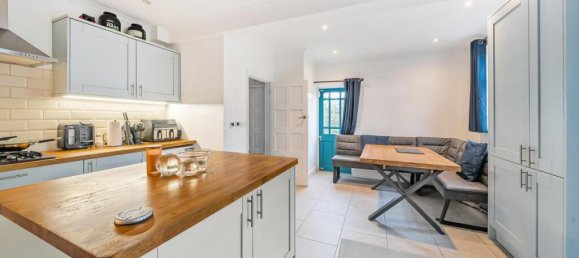 3 bedrooms House in Beckenham, United Kingdom No. 14382 4