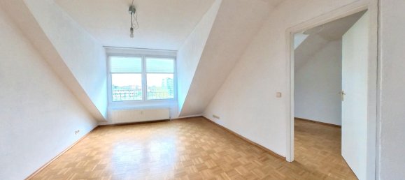 Квартира с 2 комнатами в Гамбург-Север, Германия № 352561 2