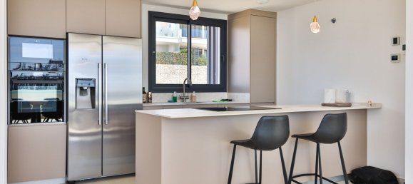 3 bedrooms Penthouse in Fuengirola, Spain No. 145332 10