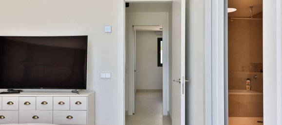 3 bedrooms Penthouse in Fuengirola, Spain No. 145332 13