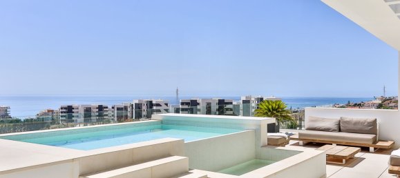 3 bedrooms Penthouse in Fuengirola, Spain No. 145332 6