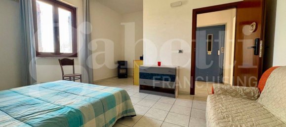 4 rooms House in Sassari, Italy No. 306559 10