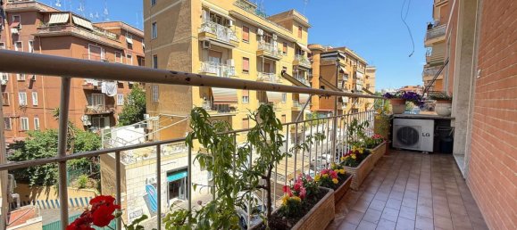 3 Schlafzimmer Wohnung in Rome, Italy, Nr. 335178 26